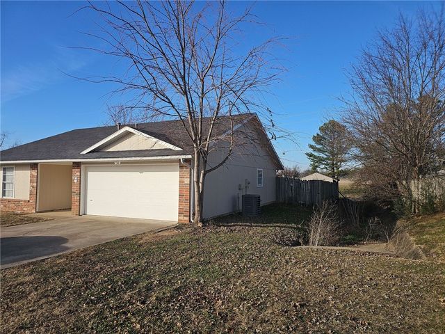 405 E Mimosa, Rogers, AR 72756