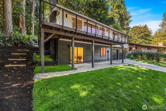 15909 175th Avenue NE, Woodinville, WA 98072