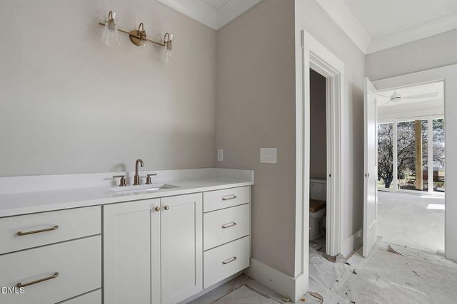 108a N Mason, Apex, NC 27502