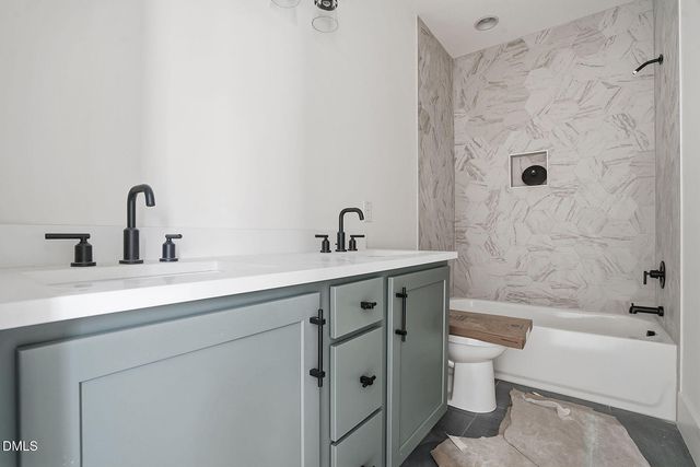 108a N Mason, Apex, NC 27502