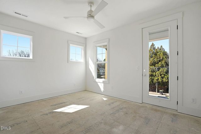 108a N Mason, Apex, NC 27502