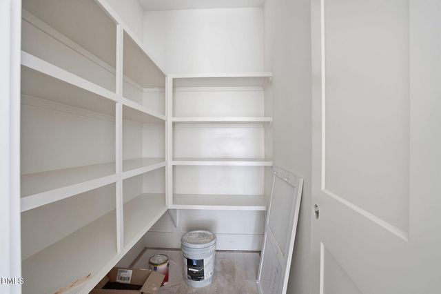 108a N Mason, Apex, NC 27502