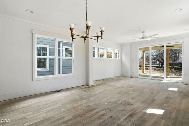 108a N Mason, Apex, NC 27502