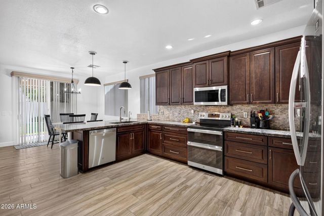 7951 E Plata Avenue, Mesa, AZ 85212