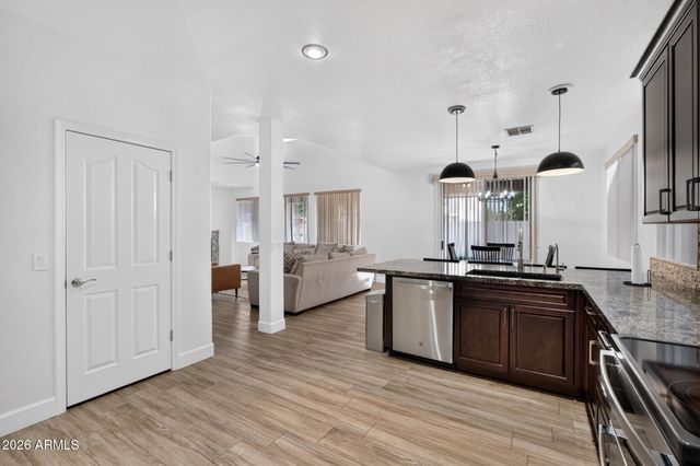 7951 E Plata Avenue, Mesa, AZ 85212