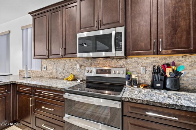 7951 E Plata Avenue, Mesa, AZ 85212