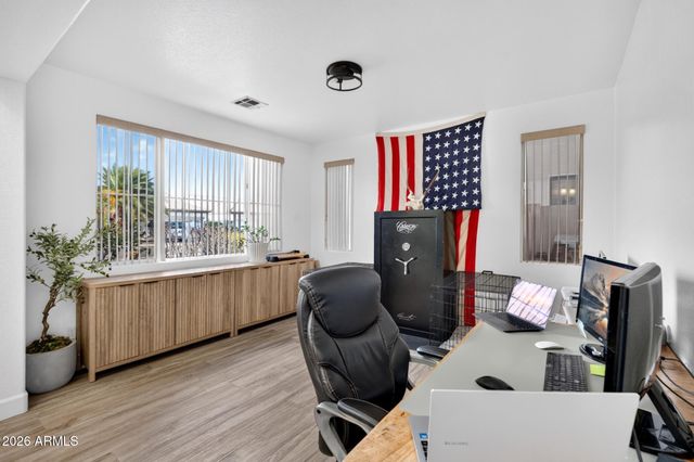 7951 E Plata Avenue, Mesa, AZ 85212