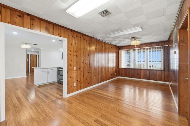 1475 S LAKE HOWARD DRIVE, Winter Haven, FL 33880