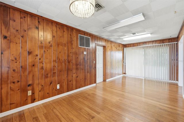1475 S LAKE HOWARD DRIVE, Winter Haven, FL 33880