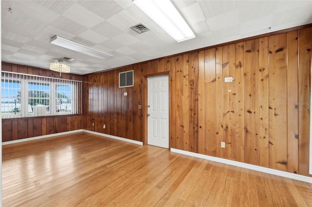1475 S LAKE HOWARD DRIVE, Winter Haven, FL 33880