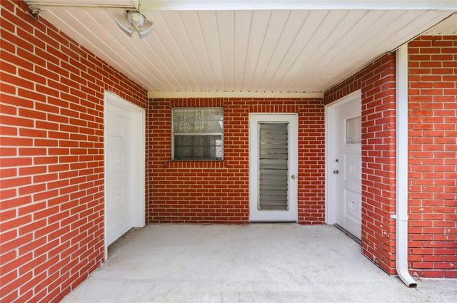 1475 S LAKE HOWARD DRIVE, Winter Haven, FL 33880