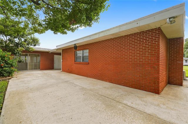 1475 S LAKE HOWARD DRIVE, Winter Haven, FL 33880
