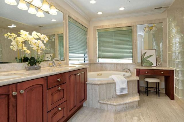 7790 Lost View Road, San Jose, CA 95120