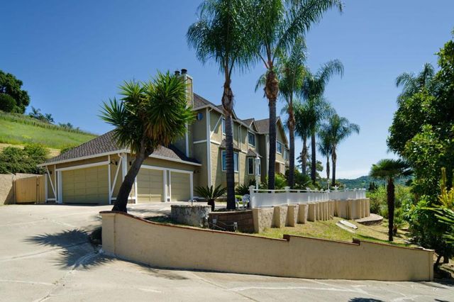 7790 Lost View Road, San Jose, CA 95120