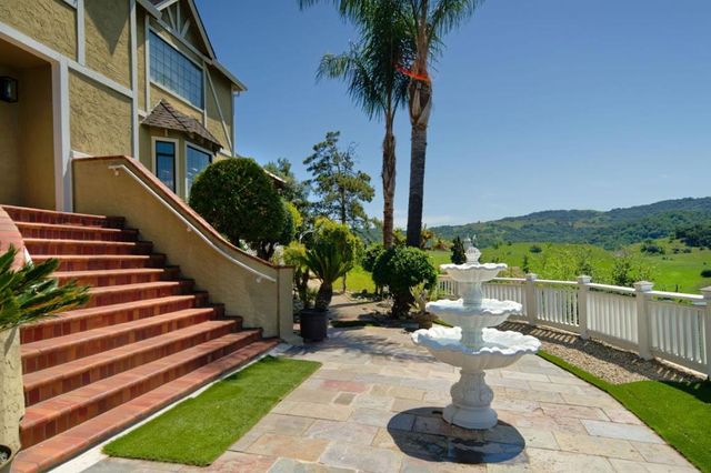 7790 Lost View Road, San Jose, CA 95120