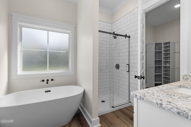 932 Bob O Drive, Dandridge, TN 37725
