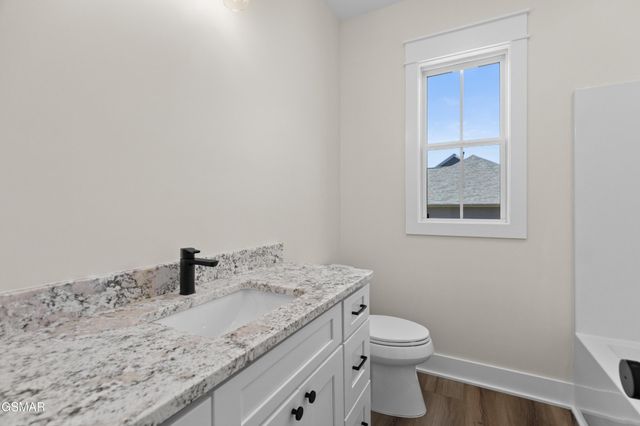 932 Bob O Drive, Dandridge, TN 37725