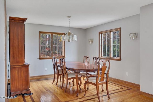 1306 Putnam Road, Rotterdam, NY 12306