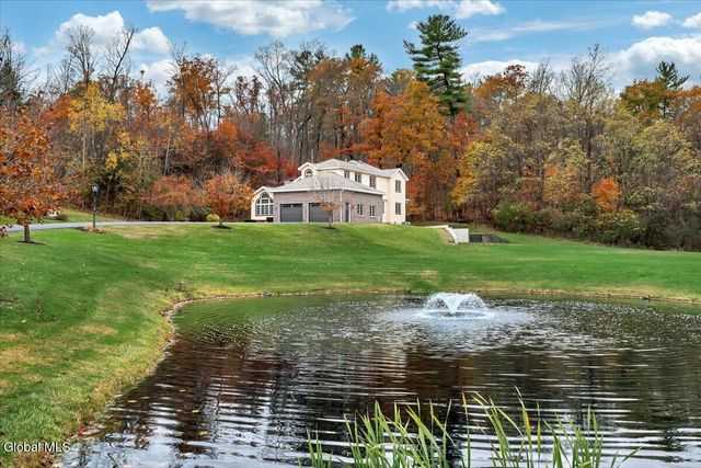 1306 Putnam Road, Rotterdam, NY 12306