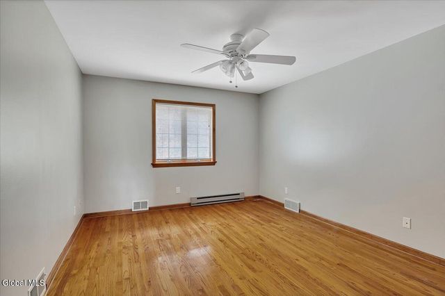 1306 Putnam Road, Rotterdam, NY 12306