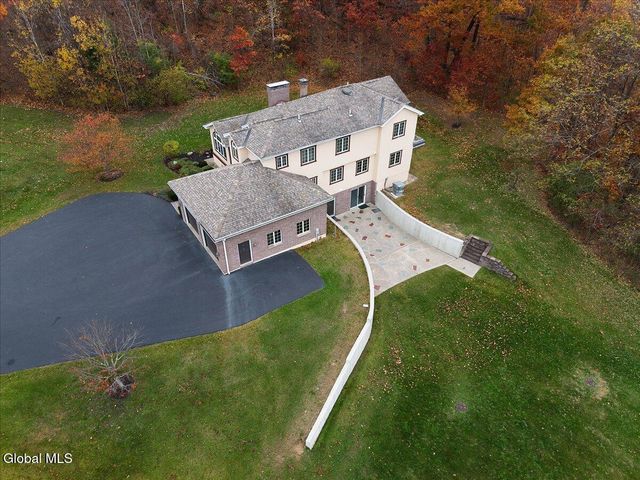 1306 Putnam Road, Rotterdam, NY 12306