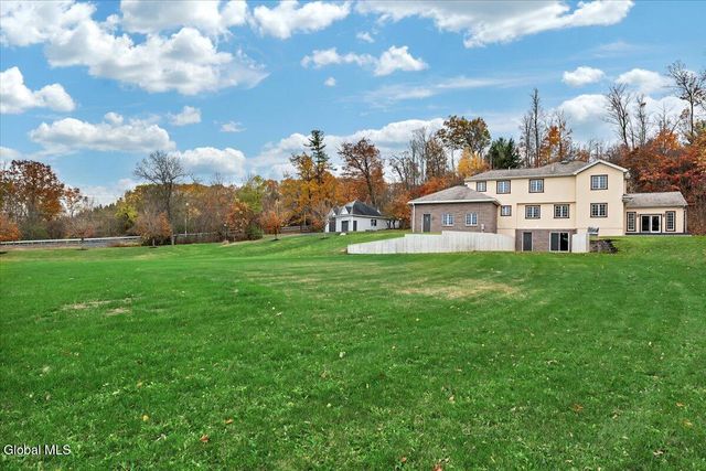 1306 Putnam Road, Rotterdam, NY 12306