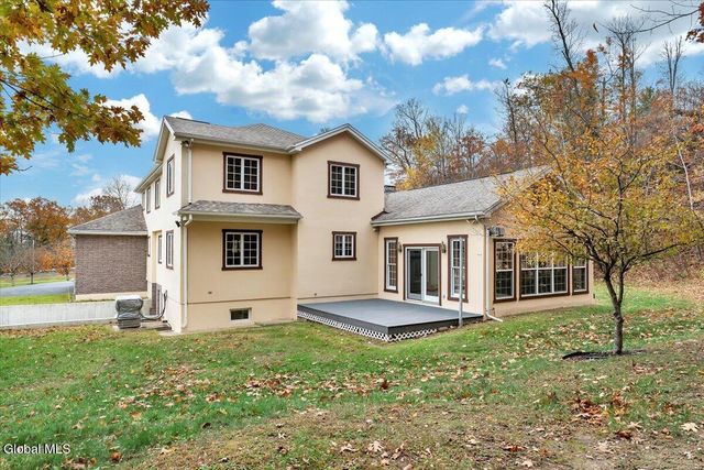 1306 Putnam Road, Rotterdam, NY 12306