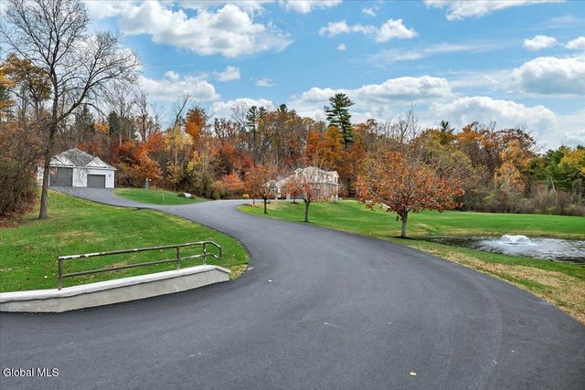 1306 Putnam Road, Rotterdam, NY 12306