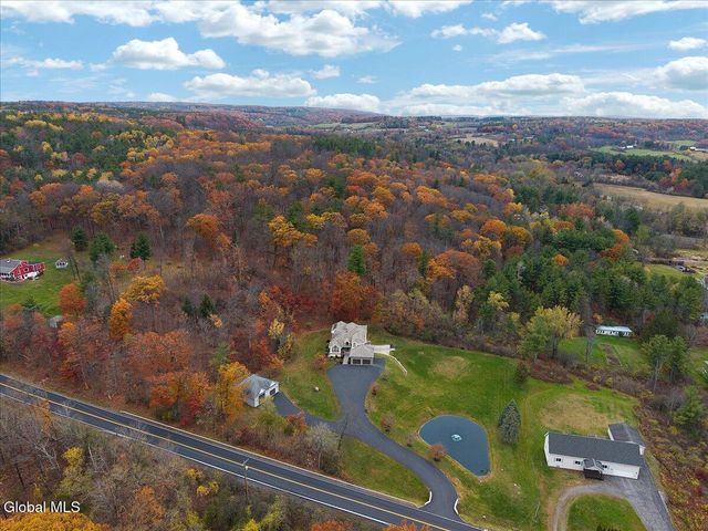 1306 Putnam Road, Rotterdam, NY 12306