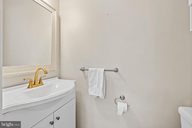 4104 BARNSTAPLE CT, Bensalem, PA 19020