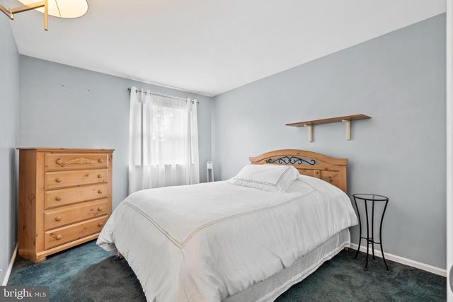 4104 BARNSTAPLE CT, Bensalem, PA 19020