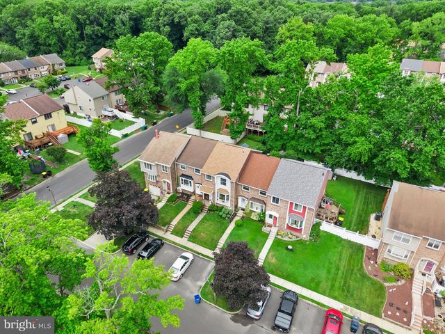 4104 BARNSTAPLE CT, Bensalem, PA 19020