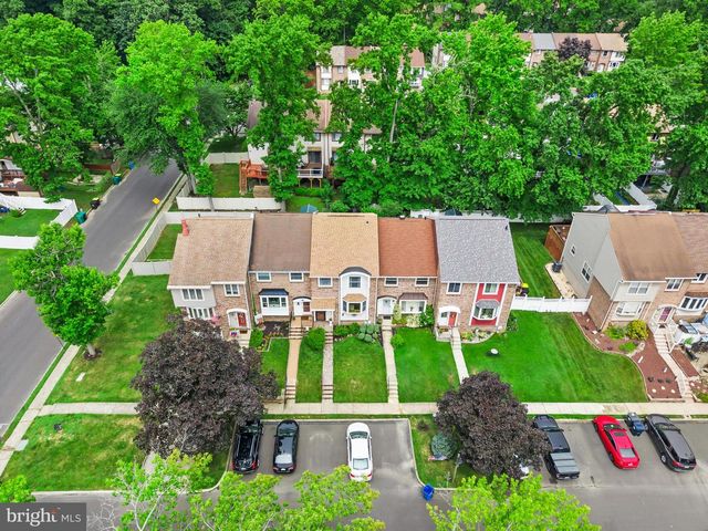 4104 BARNSTAPLE CT, Bensalem, PA 19020