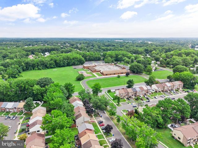 4104 BARNSTAPLE CT, Bensalem, PA 19020