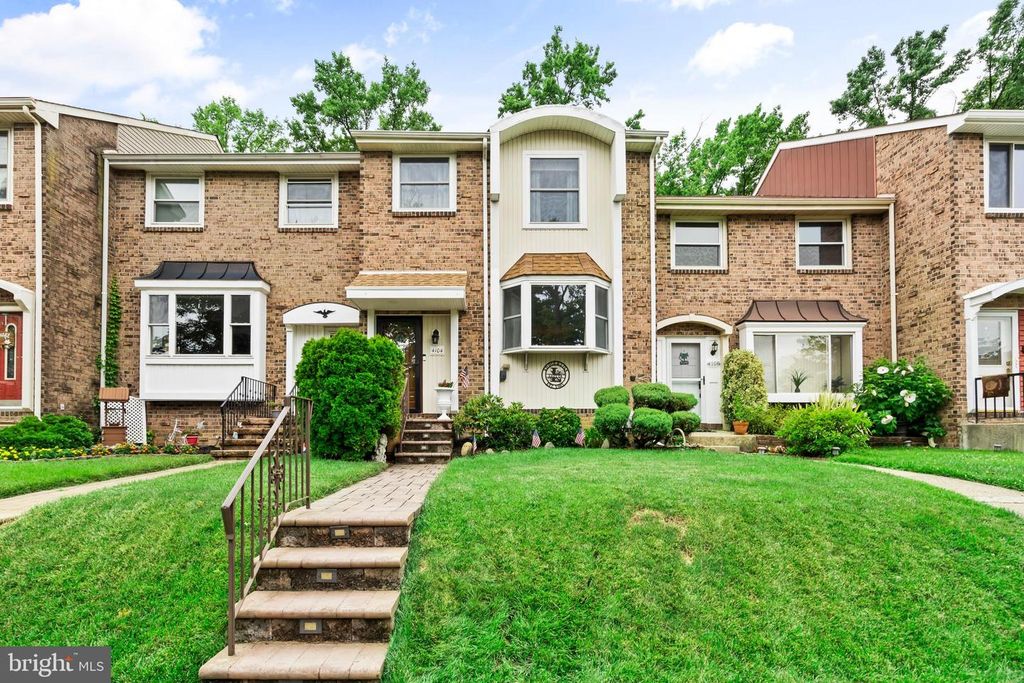 4104 BARNSTAPLE CT, Bensalem, PA 19020