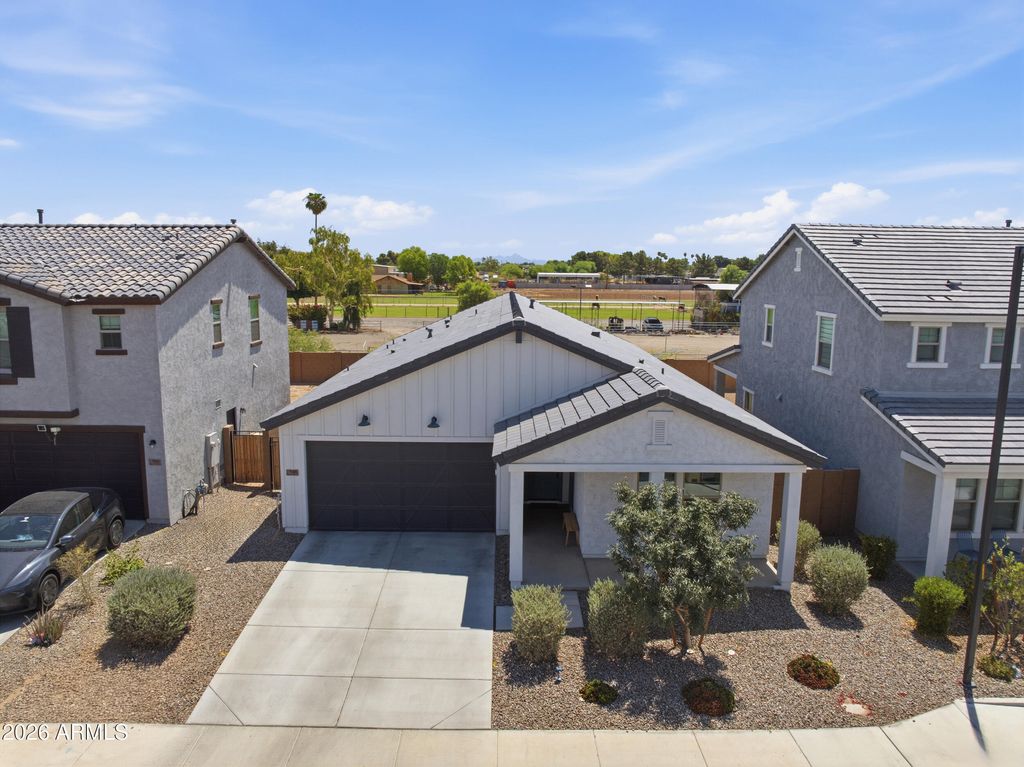 7909 N 86TH Lane, Glendale, AZ 85305 — photo 2