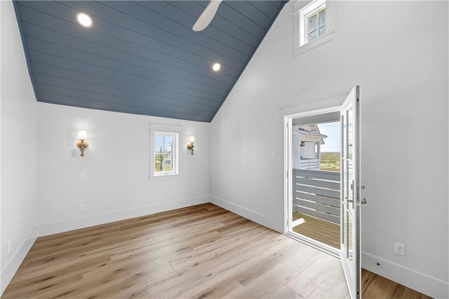 201 Laughing Gull Lane C, Port Aransas, TX 78373
