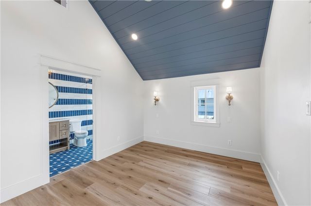 201 Laughing Gull Lane C, Port Aransas, TX 78373