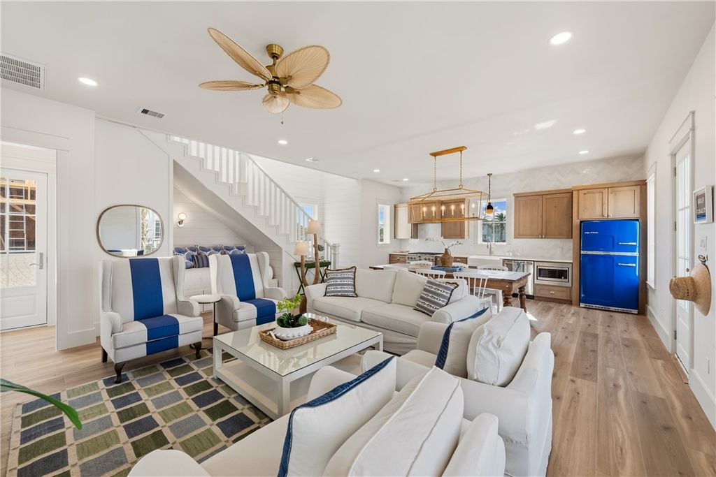 201 Laughing Gull Lane C, Port Aransas, TX 78373 — photo 5