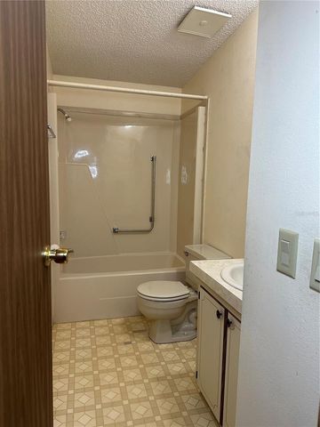 8247 SW 64TH AVENUE, Ocala, FL 34476