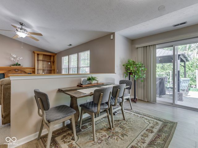 7828 Lofton Court, Indianapolis, IN 46239