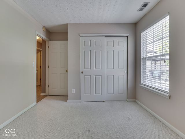 7828 Lofton Court, Indianapolis, IN 46239