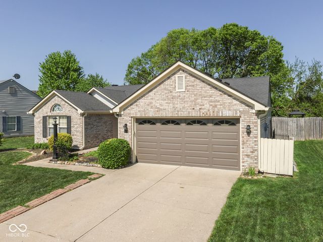7828 Lofton Court, Indianapolis, IN 46239