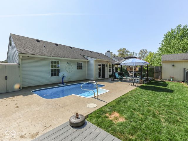 7828 Lofton Court, Indianapolis, IN 46239