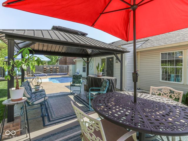 7828 Lofton Court, Indianapolis, IN 46239