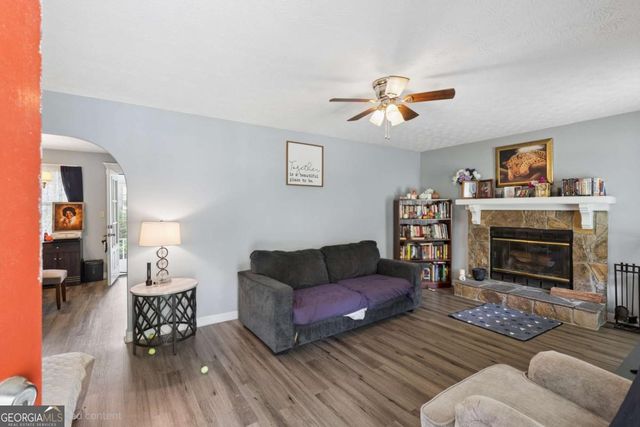 4177 Summer Wood Drive, Snellville, GA 30039