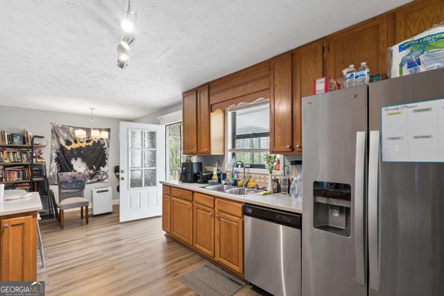 4177 Summer Wood Drive, Snellville, GA 30039