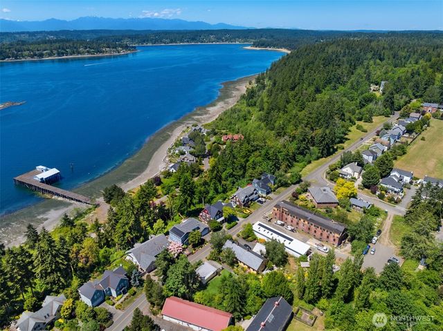 1570 Fort Ward Hill Road NE, Bainbridge Island, WA 98110