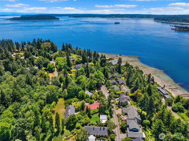 1570 Fort Ward Hill Road NE, Bainbridge Island, WA 98110