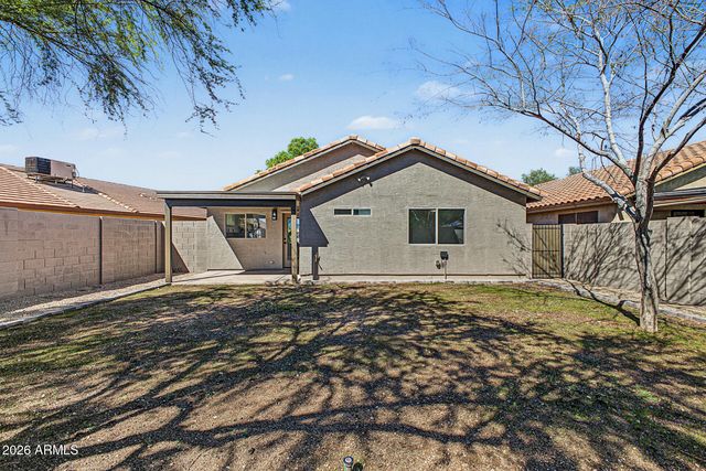 833 E PIMA Avenue, Apache Junction, AZ 85119